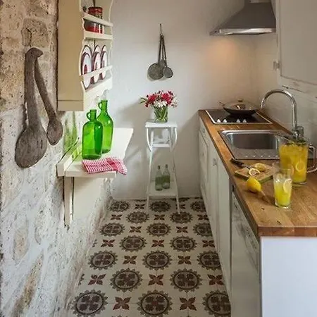 Alacati Red House Cesme