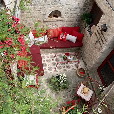 Alacati Red House 度假居 Çeşme