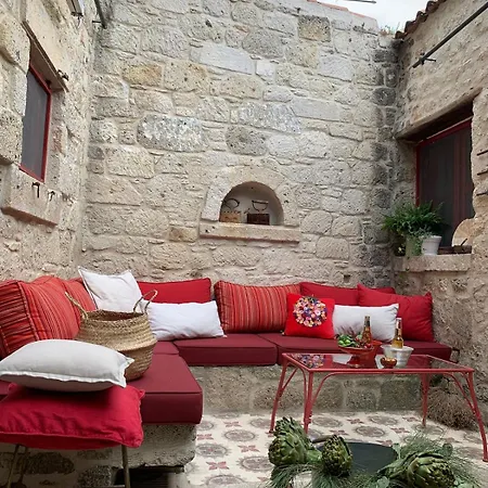 Alacati Red House * Çeşme