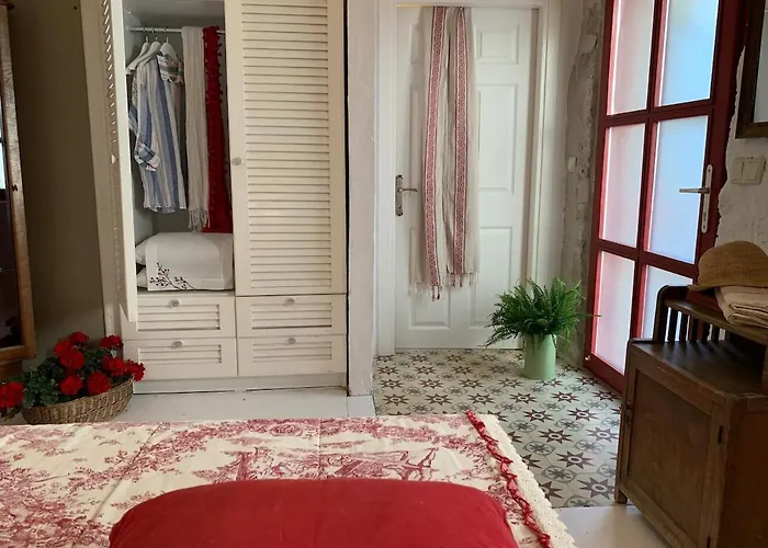 Alacati Red House Nyaraló Çeşme